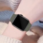 Innova Silicone Band за Apple Watch 1/2/3/4/5/6/7/8/9/10/11/SE/SE 2/SE 3 (38/40/41/42mm) - Dark Green - Image 3
